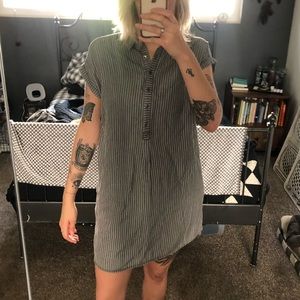 1250c Nordstrom super soft tencel shirt dress